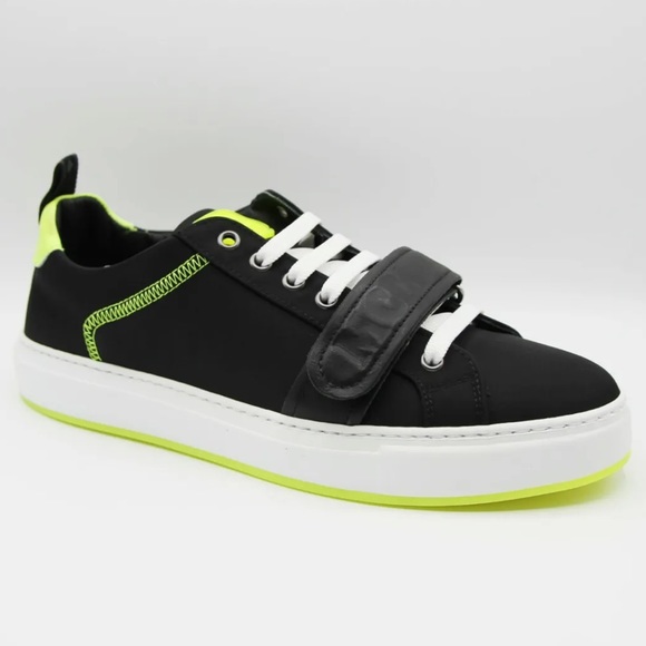 NEW MCM RUNNERS SHOES KICKS NEON GREEN BLACK STRAP DUST COVER - Picture 6 of 8